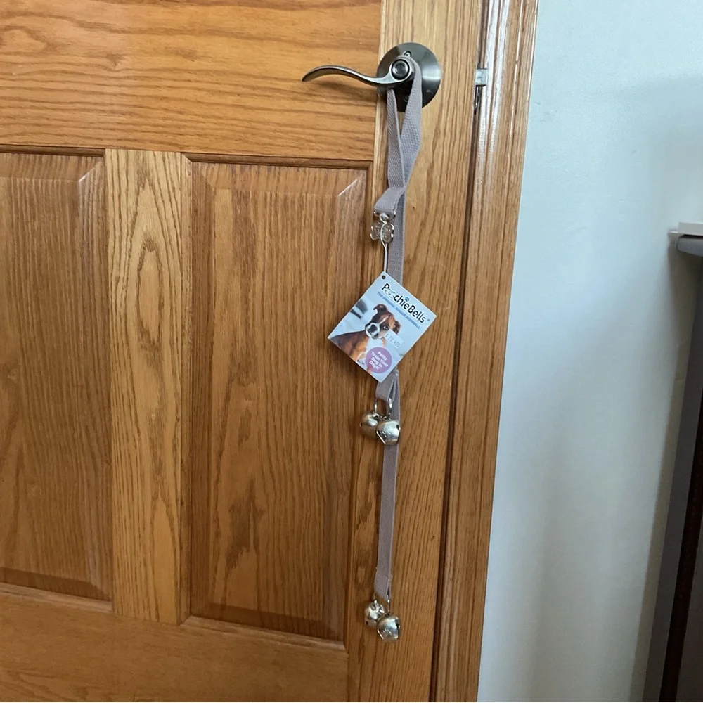 Poochie Bells Doggie Doorbell - beige